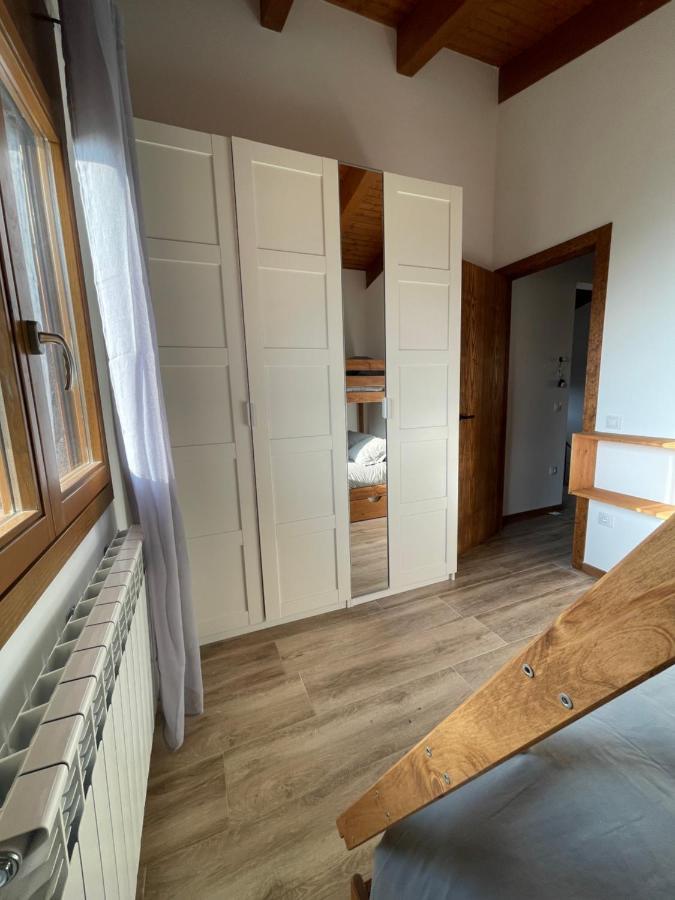 Casa De Les Escoles, Espinalbet - Alberga Castellar del Riu Eksteriør billede