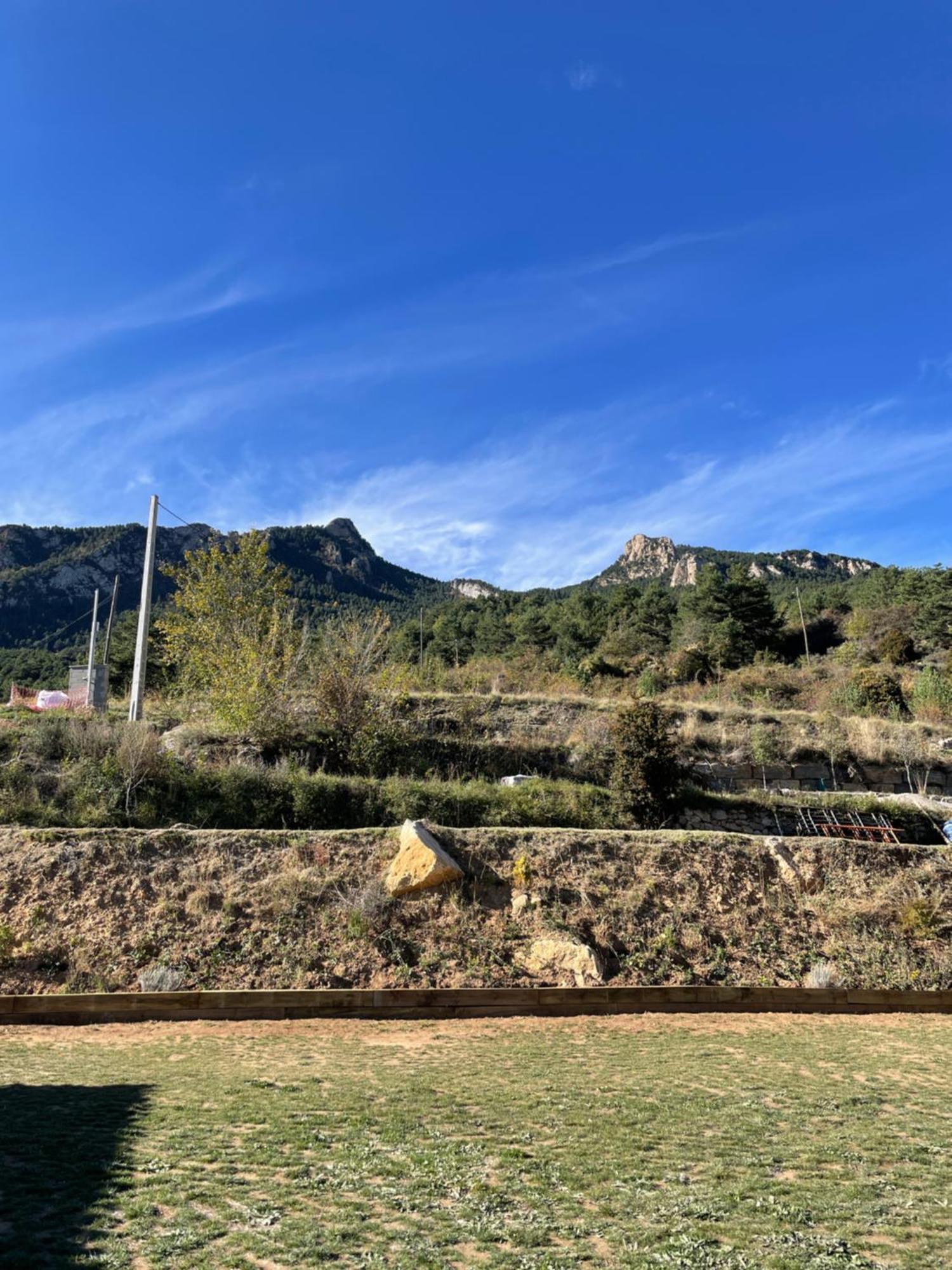 Casa De Les Escoles, Espinalbet - Alberga Castellar del Riu Eksteriør billede